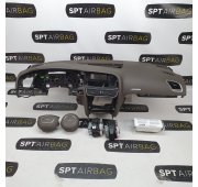 A5 8T LIFT DASHBOARD AIRBAG SET REEKS VEILIGHEIDSRIEMEN ZITBANDEN