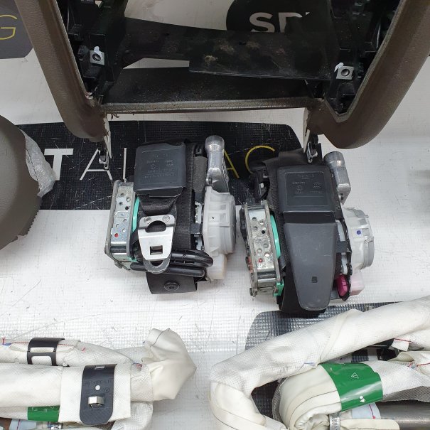 A5 8T LIFT DASHBOARD AIRBAG KIT SET BELTS...