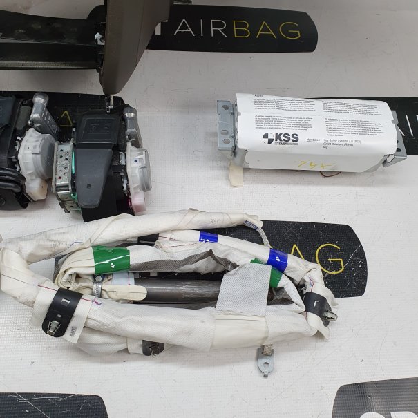 A5 8T LIFT DASHBOARD AIRBAG KIT SET BELTS...