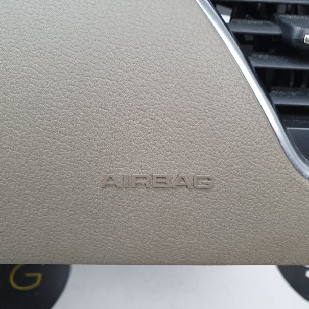 A5 8T CRUSCOTTO AIRBAG SET CINTURE DI SICUREZZA...