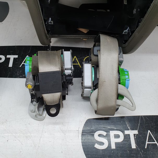 A5 8T CRUSCOTTO AIRBAG SET CINTURE DI SICUREZZA...