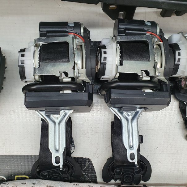 A6 C8 4K A7 C8 4K0 CRUSCOTTO AIRBAG SET CINTURE...