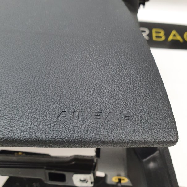 A3 8Y KONSOLE ARMATURENBRETT AIRBAG KIT SITZGURTE