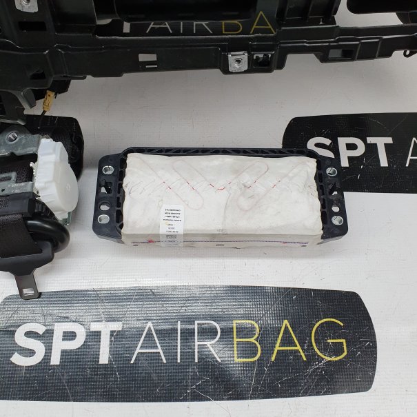 A3 8Y KONSOLE ARMATURENBRETT AIRBAG KIT SITZGURTE