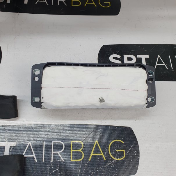 A8 D4 CRUSCOTTO AIRBAG SET CINTURE DI SICUREZZA