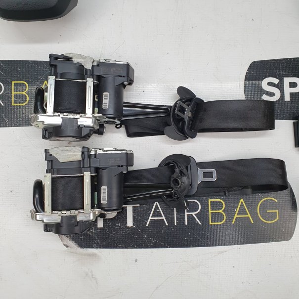 Q3 83A KONSOLA DESKA ROZDZIELCZA AIRBAG...