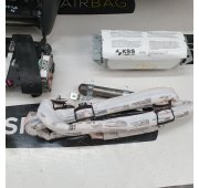 Q5 8R LIFT DASHBOARD AIRBAG SET REEKS ZITBANDEN LUCHTGORDIJNEN