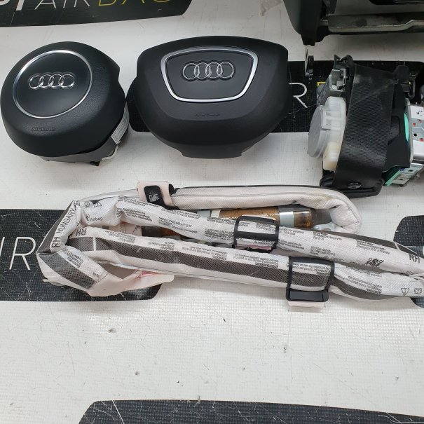 Q5 8R LIFT CRUSCOTTO AIRBAG SET CINTURE DI...