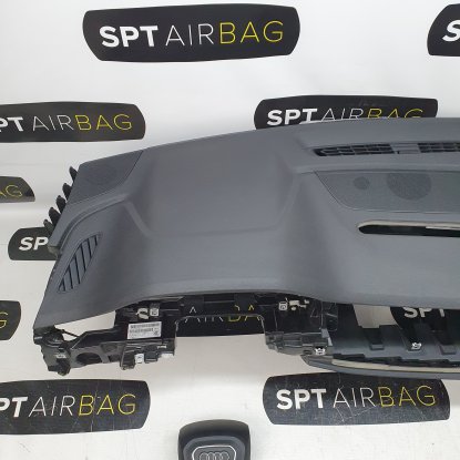 Q7 4M KONSOLE ARMATURENBRETT AIRBAG 2