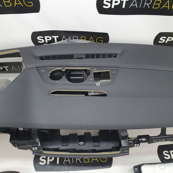 Q7 4M HEAD UP KONSOLE DASHBOARD AIRBAG