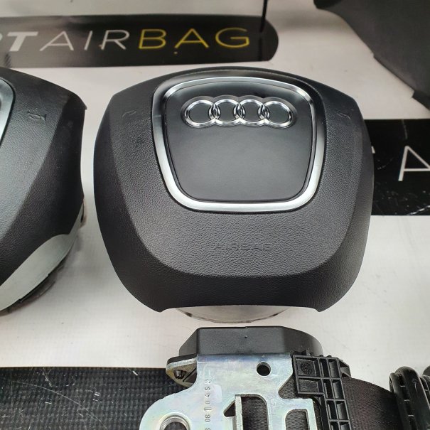 Q7 4M DASHBOARD AIRBAG SET REEKS ZITBANDEN
