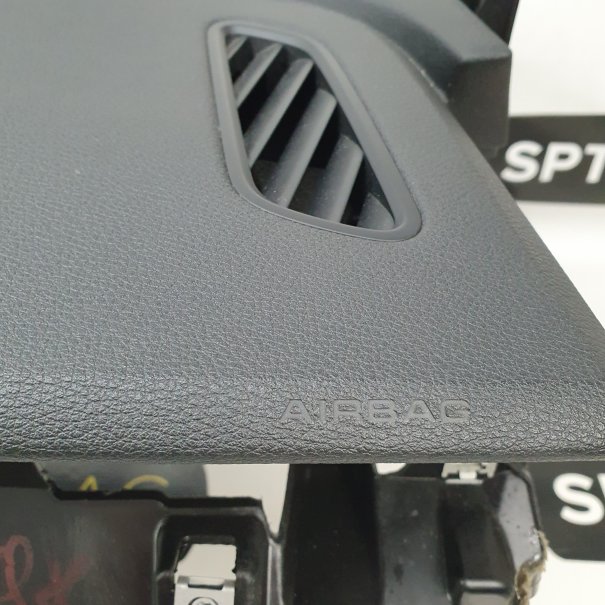 Q8 4M8 DASHBOARD AIRBAG SET REEKS...