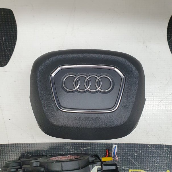 Q8 4M8 ARMATURENBRETT AIRBAG KIT SITZGURTE