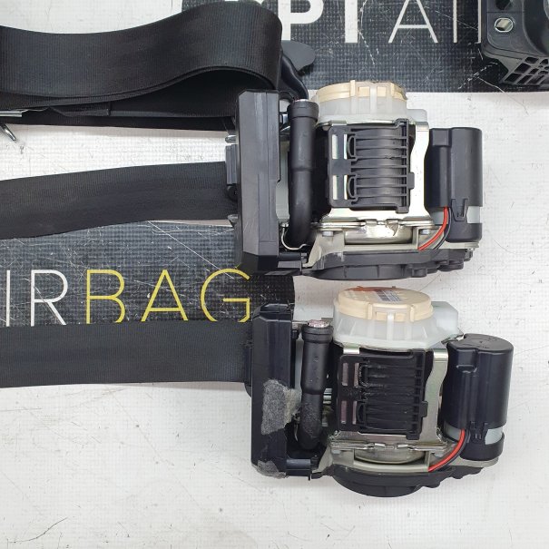 Q8 TABLEAU DE BORD AIRBAG ENSEMBLE CEINTURES DE...