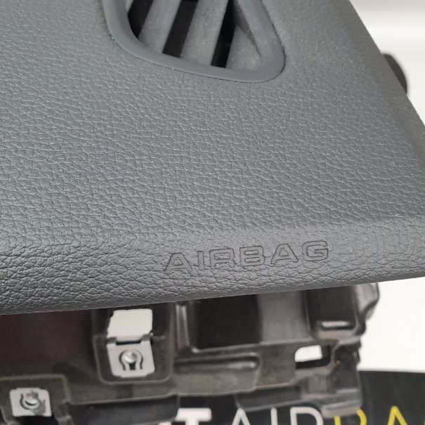 Q8 DASHBOARD AIRBAG KIT SET BELTS