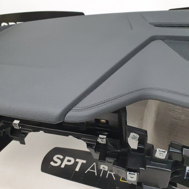 Q8 E-TRON KONSOLE ARMATURENBRETT