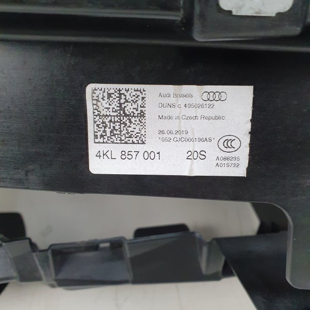 Q8 E-TRON KONSOLE ARMATURENBRETT