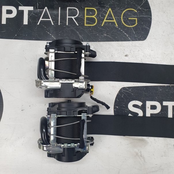 F40 F44 SERIA 1 DASHBOARD AIRBAG KIT SEAT BELTS