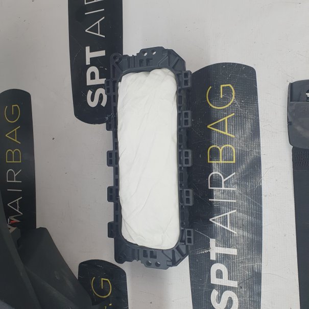 F40 F44 SERIA 1 ARMATURENBRETT AIRBAG KIT...