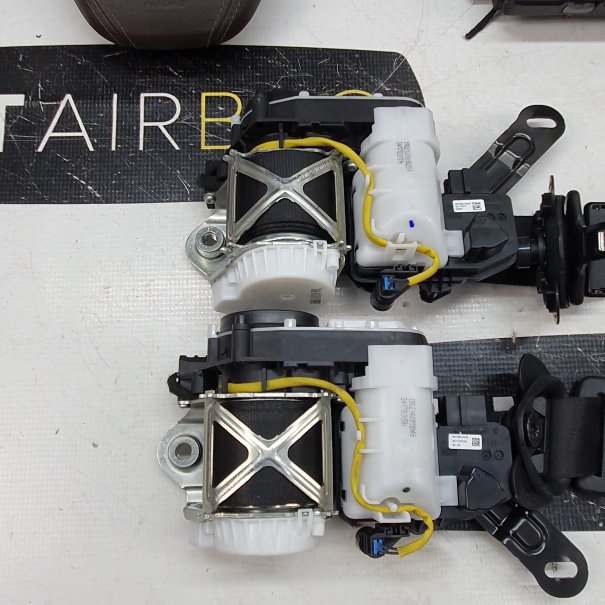 G30 G31 HEAD UP DASHBOARD AIRBAG KIT SEAT BELTS