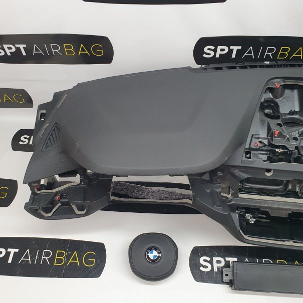 G30 G31 DASHBOARD AIRBAG SET VEILIGHEIDSRIEMEN