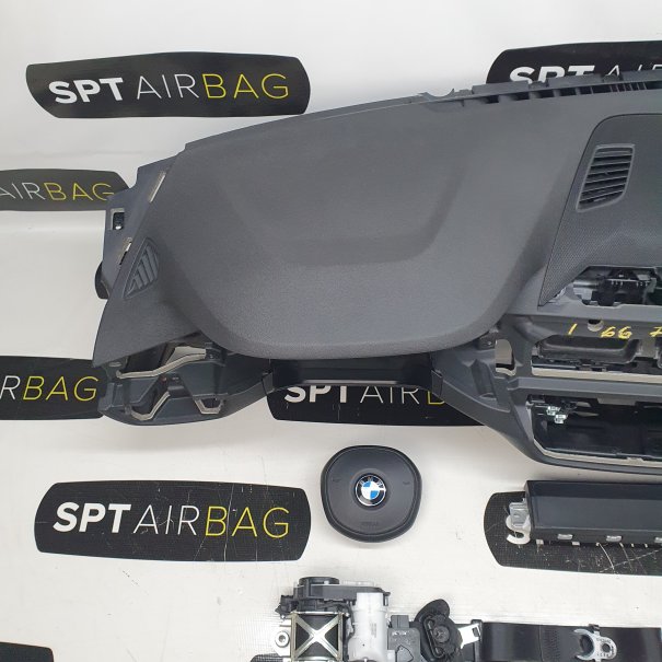 G30 G31 DASHBOARD AIRBAG SET VEILIGHEIDSRIEMEN