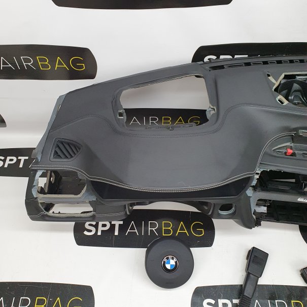 F30 M3 F80 KONSOLA DESKA ROZDZIELCZA AIRBAG...