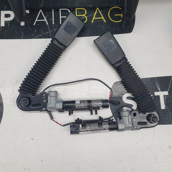 E60 DASHBOARD SPEAKER AIRBAG SET REEKS SPANNER