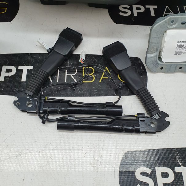 F20 LIFT DASHBOARD AIRBAG SET REEKS SPANNER