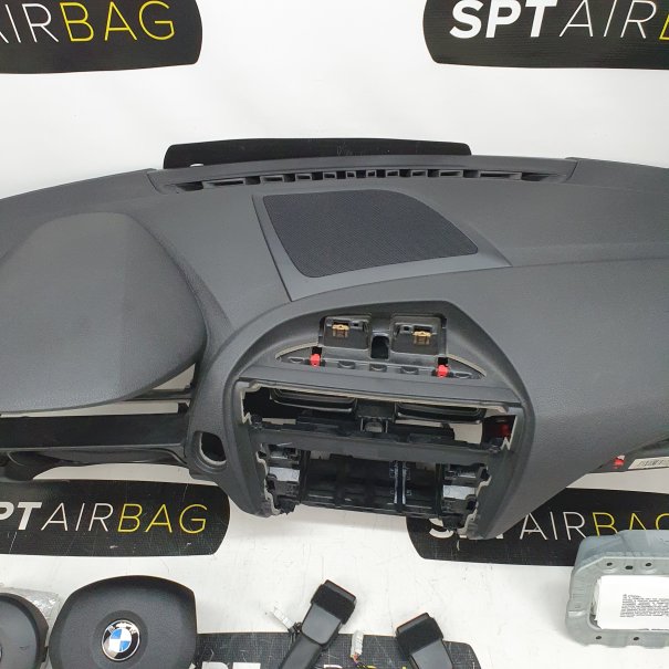 F20 KONSOLA DESKA ROZDZIELCZA AIRBAG PODUSZKI...