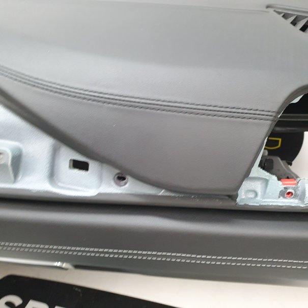 F30 M3 F80 DASHBOARD AIRBAG KIT TENSIONERS