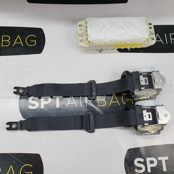 GOLF VIII 8 DASHBOARD AIRBAG SET VEILIGHEIDSRIEMEN