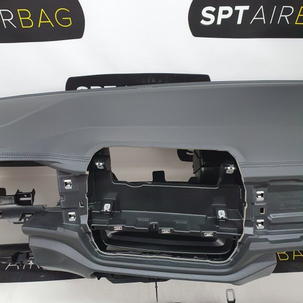 T-ROC LIFT DASHBOARD AIRBAG SET VEILIGHEIDSRIEMEN