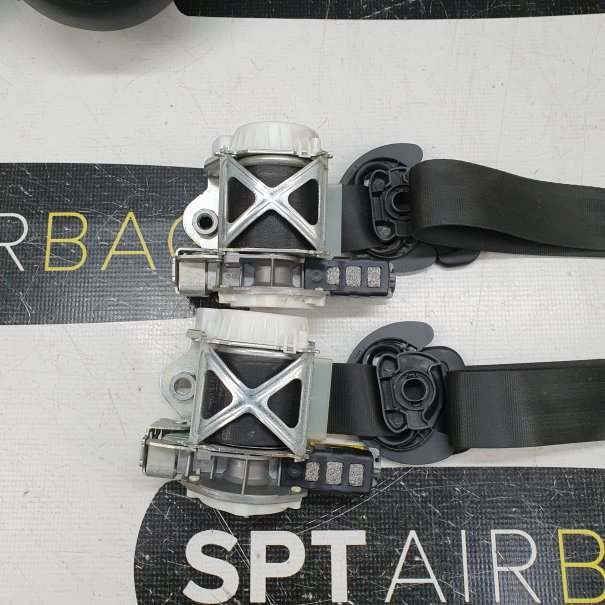 JETTA LIFT DASHBOARD AIRBAG SET REEKS GORDELS