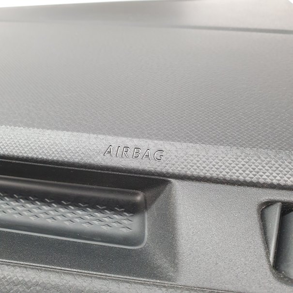 CADDY 2K7 ARMATURENBRETT AIRBAG