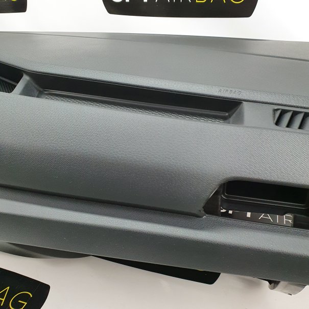 CADDY 2K7 ARMATURENBRETT AIRBAG