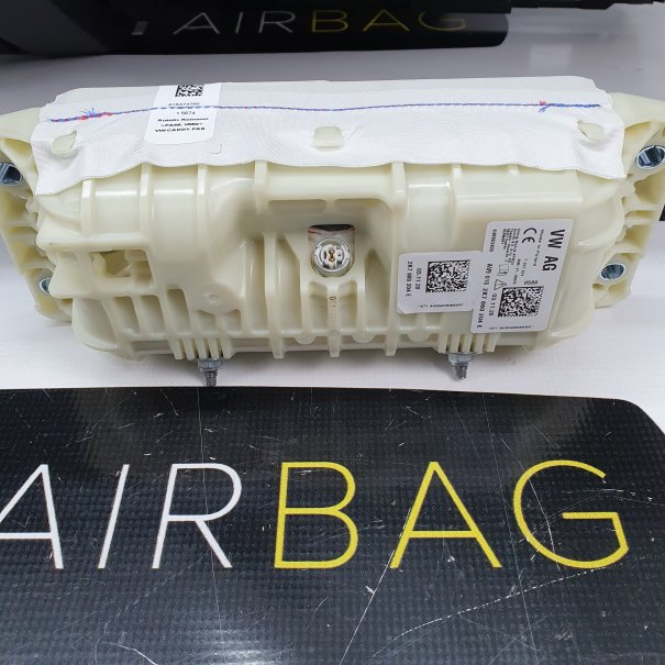 CADDY 2K7 ARMATURENBRETT AIRBAG