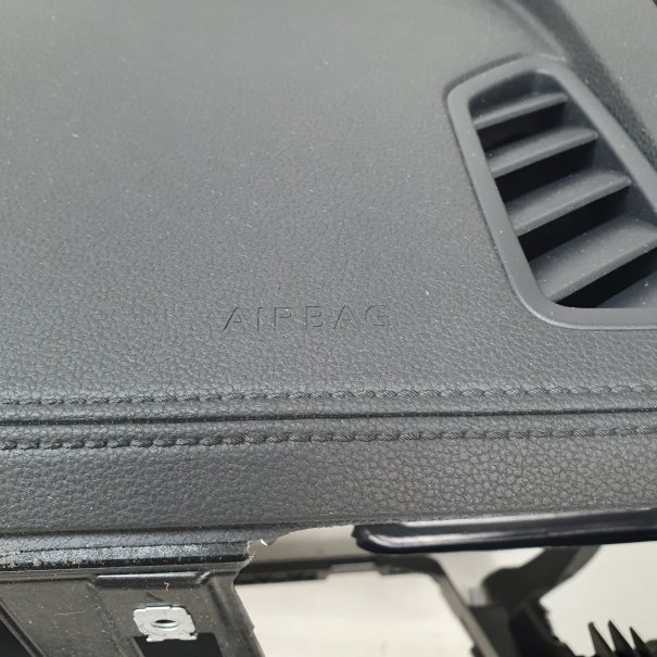 PASSAT B9 HEAD UP CONSOLE TABLEAU DE BORD AIRBAG