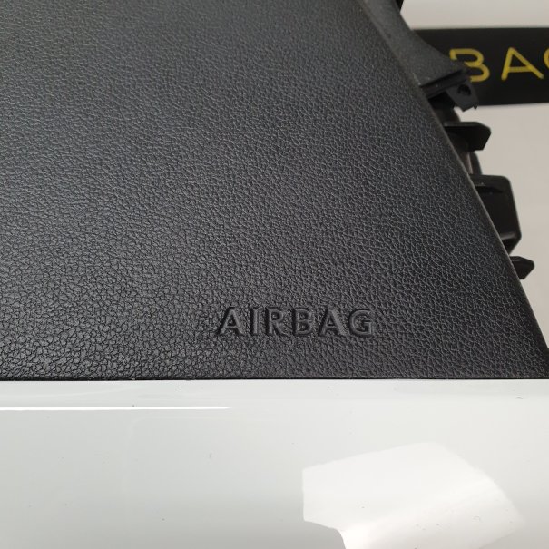 UP UP! CLIMATRONIC CRUSCOTTO AIRBAG SET CINTURE...