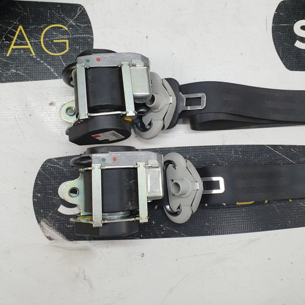 UP! UP DASHBOARD AIRBAG KIT SEAT BELTS