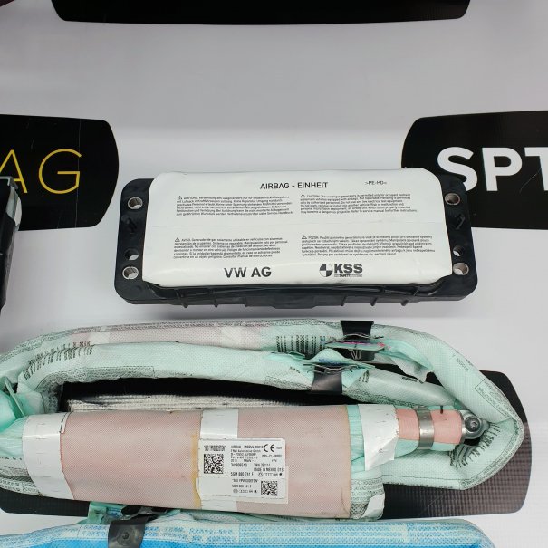 GOLF 7 VII DASHBOARD AIRBAG SET REEKS GORDELS...
