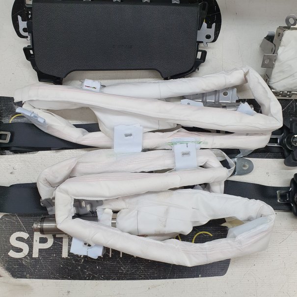 SUZUKI SWACE DASHBOARD AIRBAG SET REEKS...