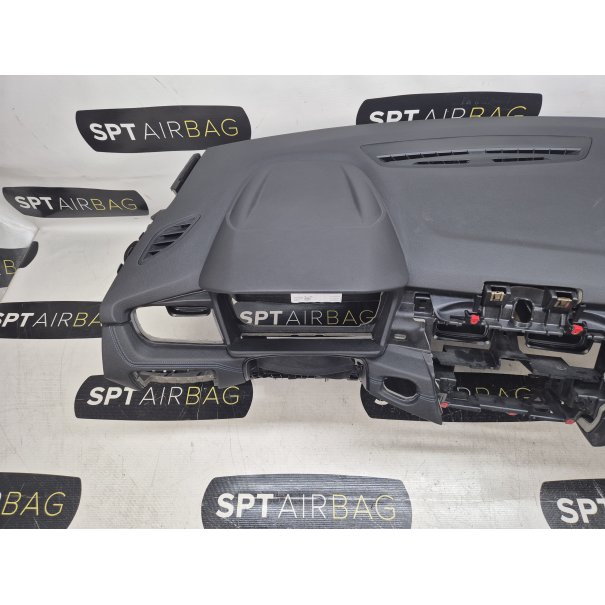 BMW 2 F45 DASHBOARD AIRBAG SET VEILIGHEIDSRIEMEN