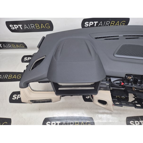 BMW 2 F45 DASHBOARD AIRBAG SET VEILIGHEIDSRIEMEN