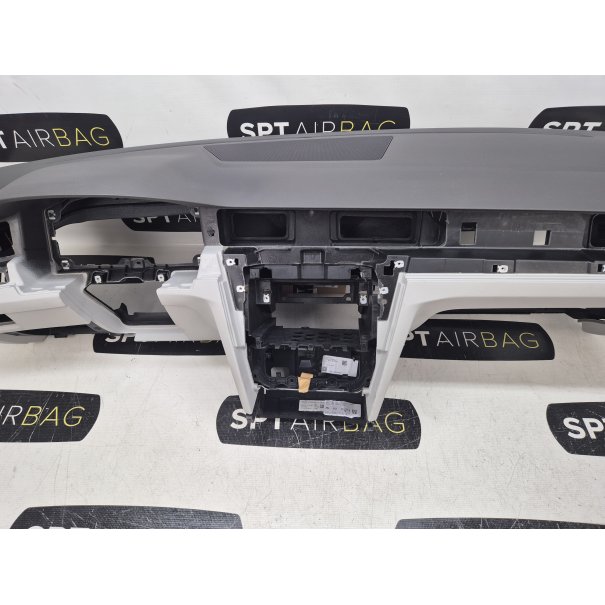 PASSAT B8 DASHBOARD AIRBAG SET VEILIGHEIDSRIEMEN
