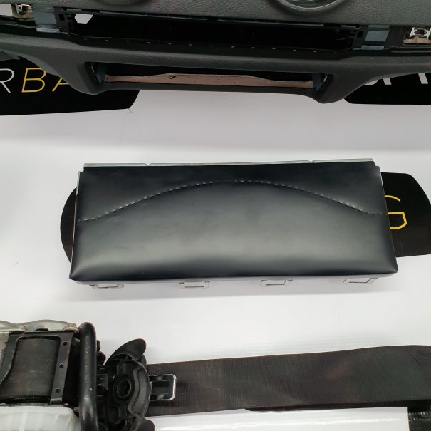 A3 8V0 FACELIFTING DASHBOARD AIRBAG SET REEKS...