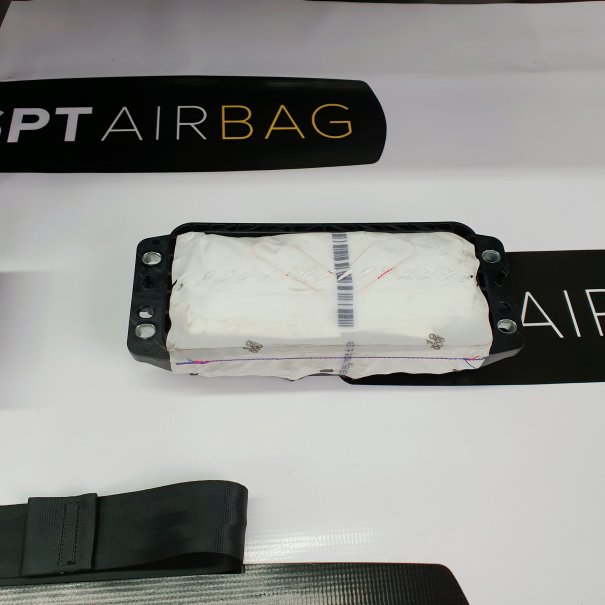 PASSAT B8 ARMATURENBRETT HEAD UP AIRBAG KIT...
