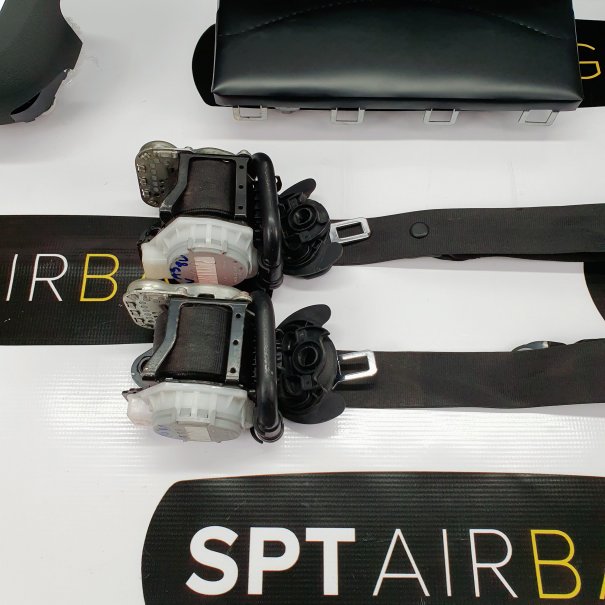 A3 8V0 DASHBOARD AIRBAG SET REEKS ZITBANDEN...