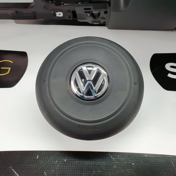 TOURAN DASHBOARD AIRBAG SET REEKS GORDELS