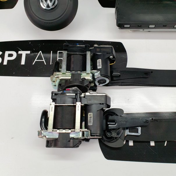 TOURAN DASHBOARD AIRBAG KIT SEAT BELTS